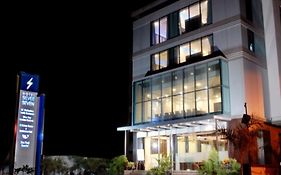 Hotel Silver Seven